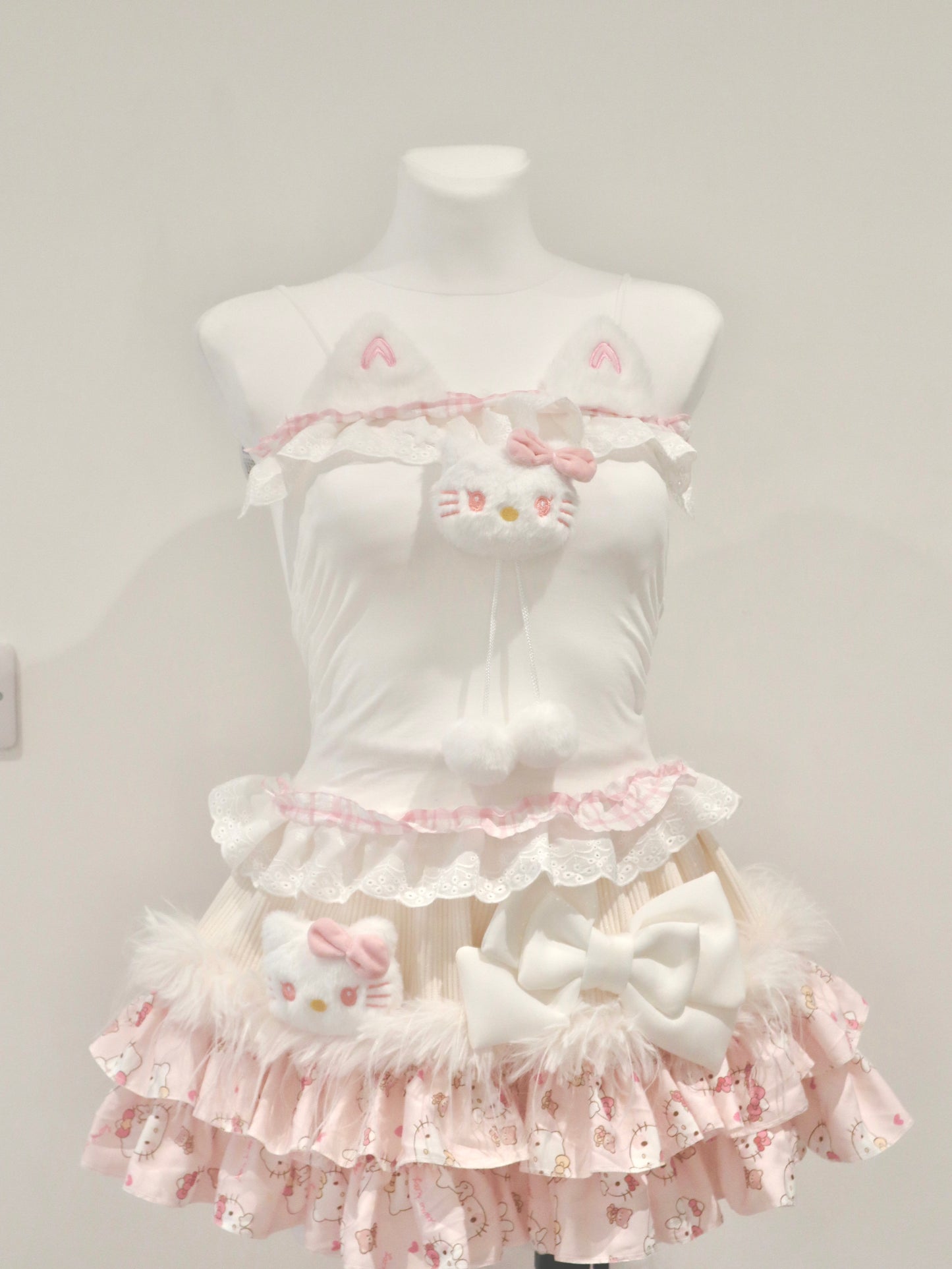 Handmade Hello Kitty Kawaii Cake Skirt – Y2K J-Fashion Sweet Mini Skirt with Built-in Shorts